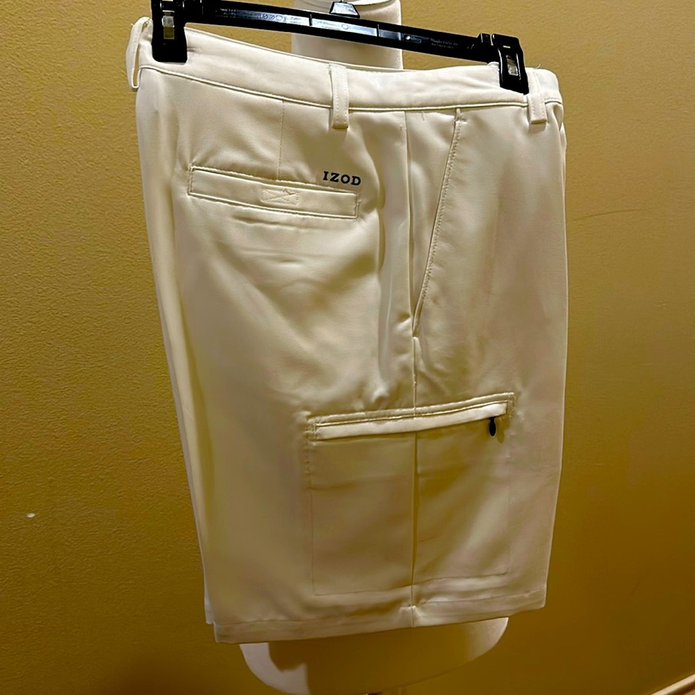 White Izod golf shorts. Worn once!